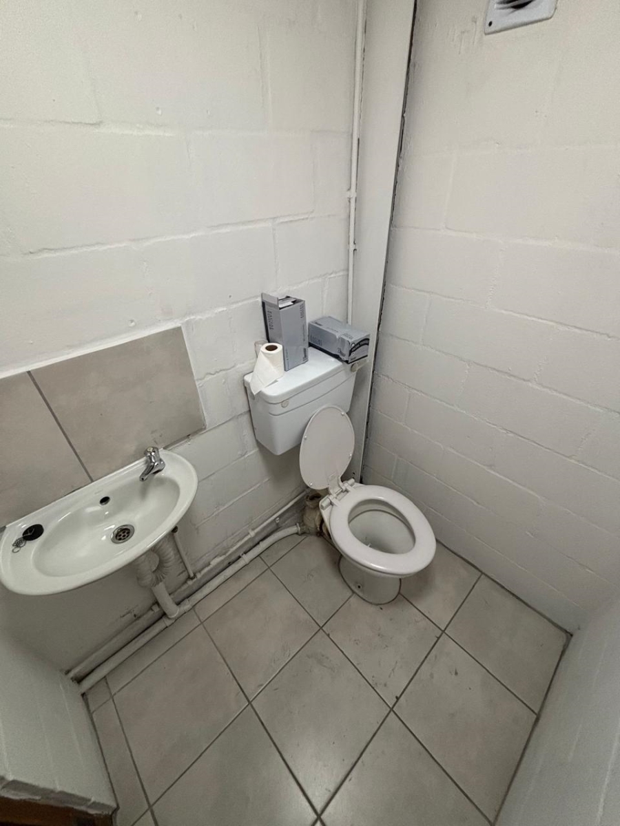 To Let commercial Property for Rent in Okavango Park Western Cape